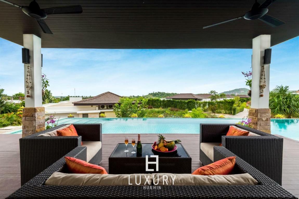 5 Bedroom Amazing Pool Villa In Resort Ts1 HHQ Exterior foto